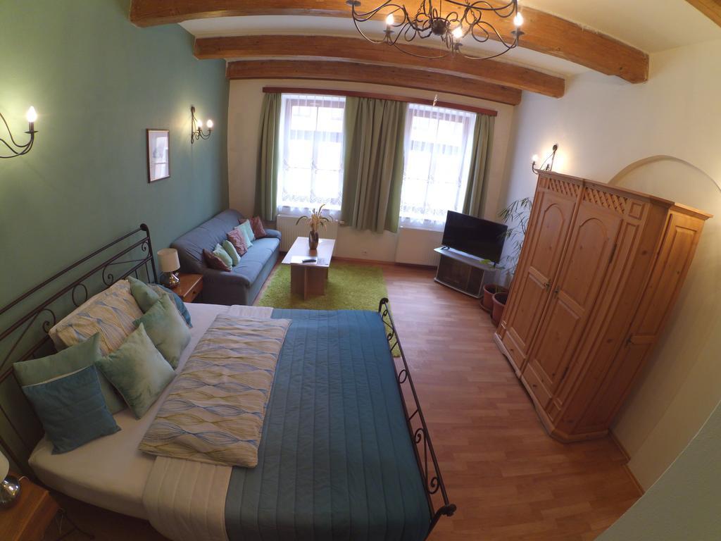 Hotel Atrium Jihlava Kültér fotó