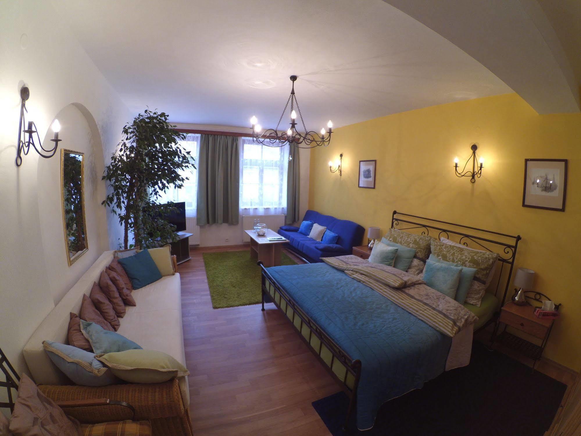 Hotel Atrium Jihlava Kültér fotó